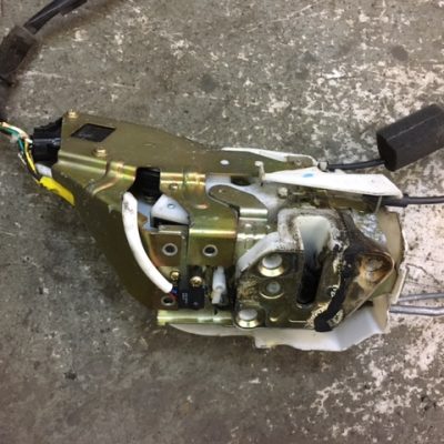 Door catch with central locking - Mx5 Mk2.5 O/S