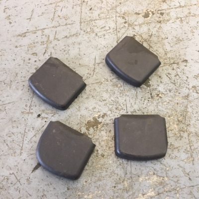 Seat bolt/runner cover caps
