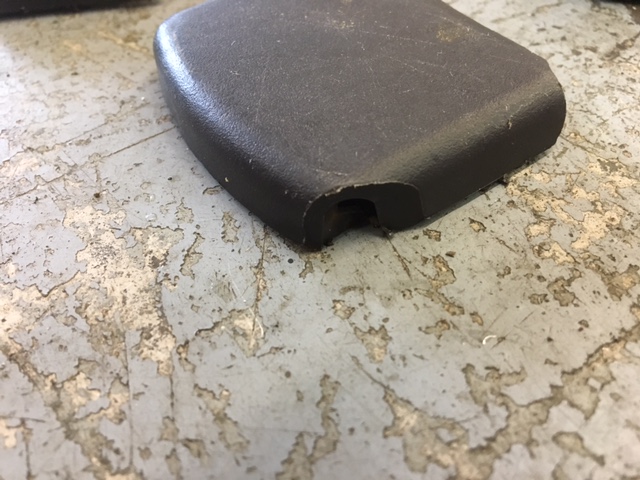Seat bolt/runner cover caps - Image 4