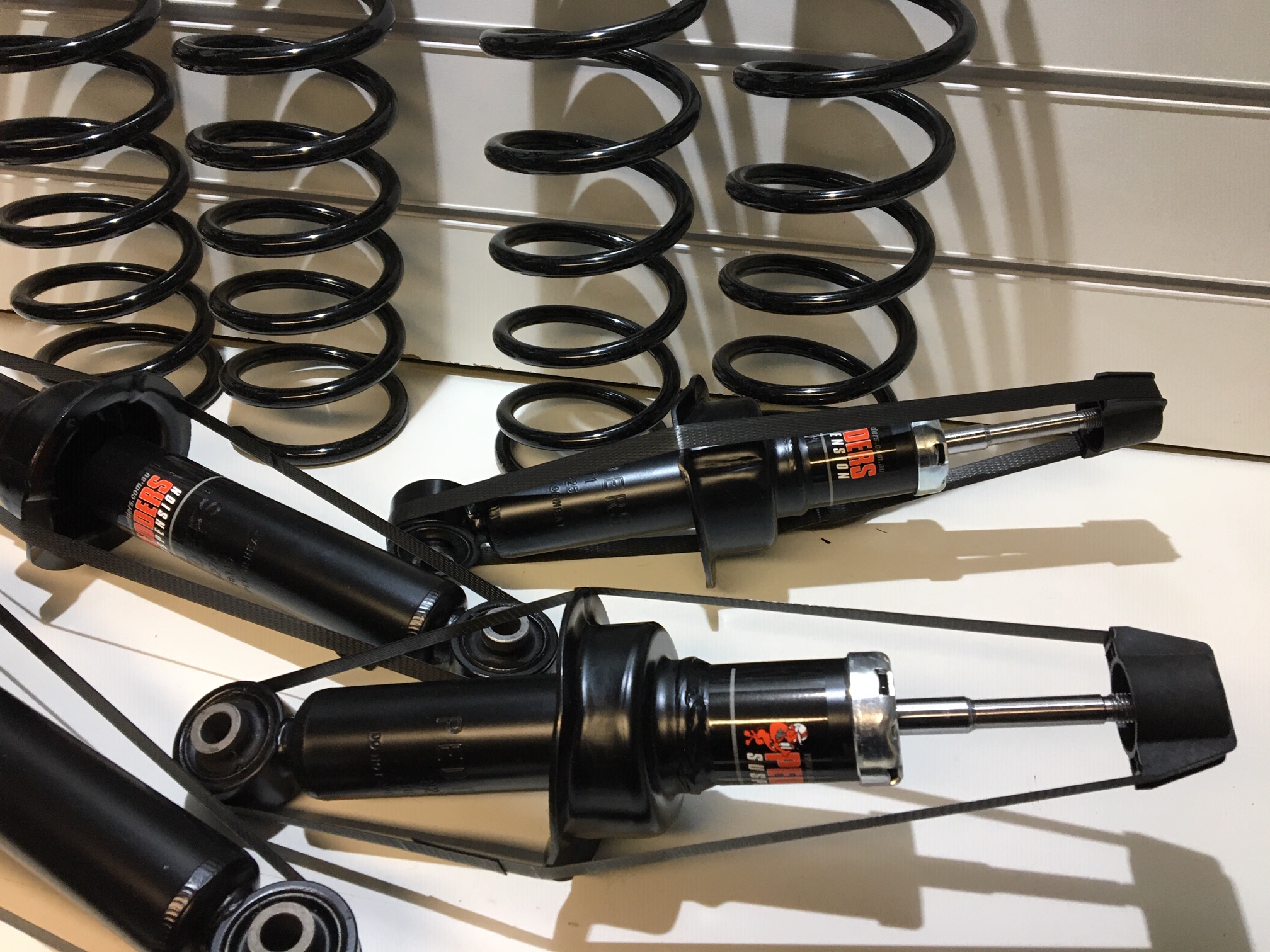 Full Shock and Spring set - Mk2 / 2.5 MX5 - Standard ride height - Image 4