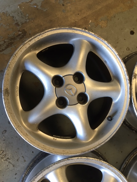 15 X 6J Rims : Wheels & Rims – EHTN